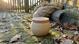 scopri il prodotto da bagno da mettere in giardino a gennaio che crea una barriera efficace contro i ratti vicino a casa, una soluzione poco conosciuta ma altamente efficace.